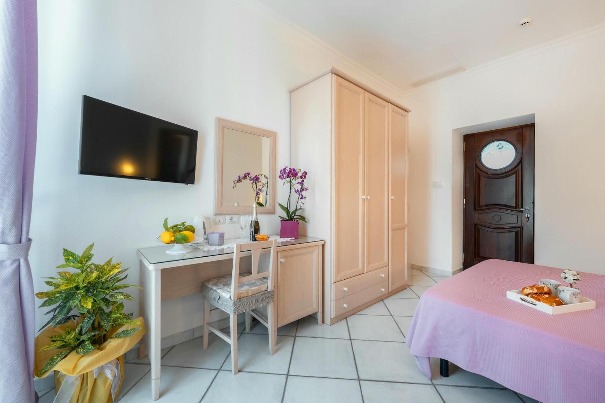 La Vispa Teresa Ischia Ngoại thất bức ảnh